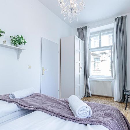 וינה Superior 2Br Apartment - Perfect For Longstays מראה חיצוני תמונה
