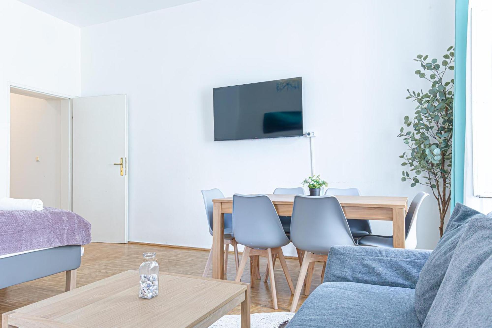 וינה Superior 2Br Apartment - Perfect For Longstays מראה חיצוני תמונה